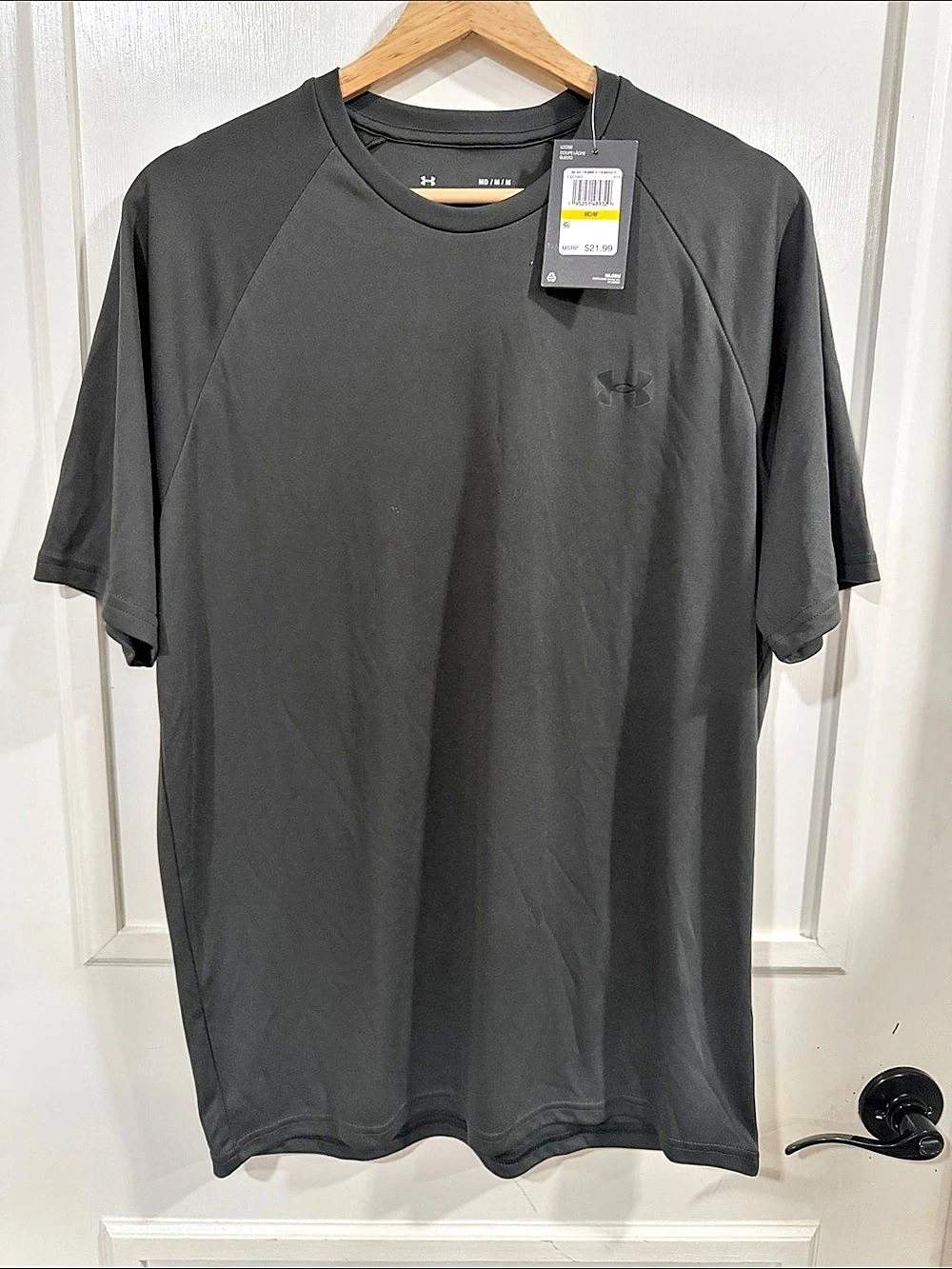 Under Armour HeatGear Men's Black Polyester Tee Size Medium NWT